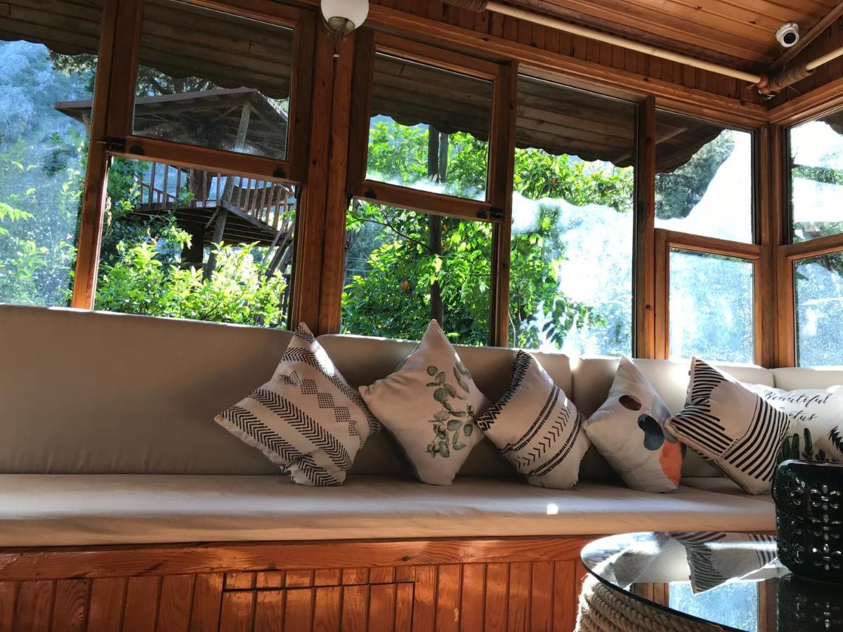 Kibala Hotel Чирали Экстерьер фото