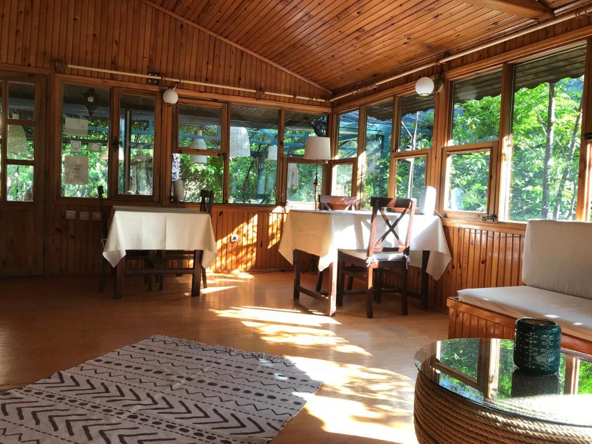 Kibala Hotel Чирали Экстерьер фото