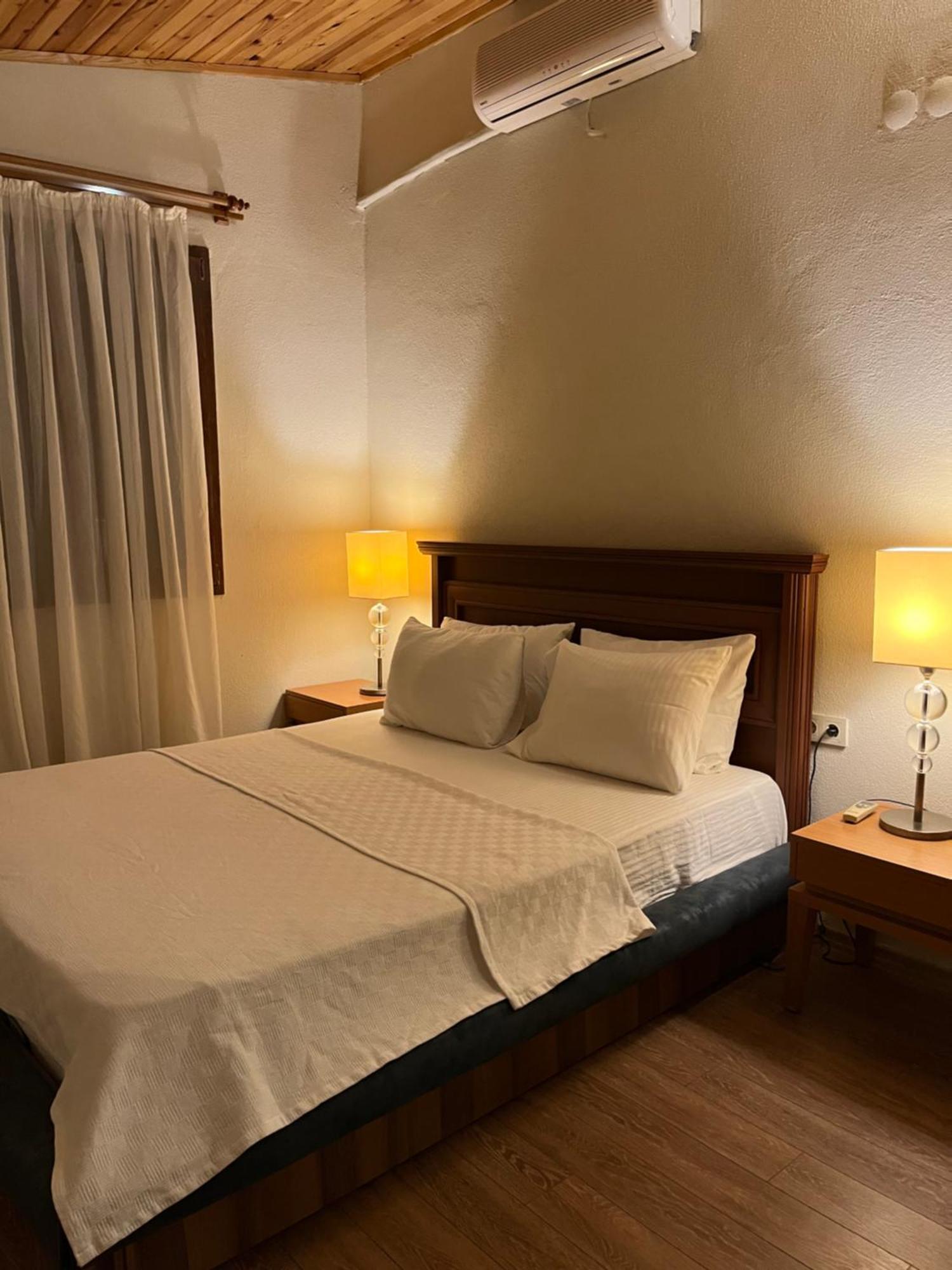 Kibala Hotel Чирали Экстерьер фото